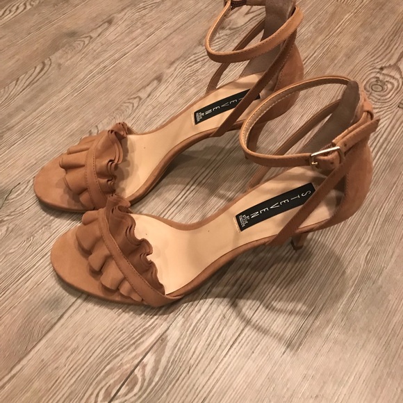 Steve Madden Shoes - Steve Madden heels New in Box